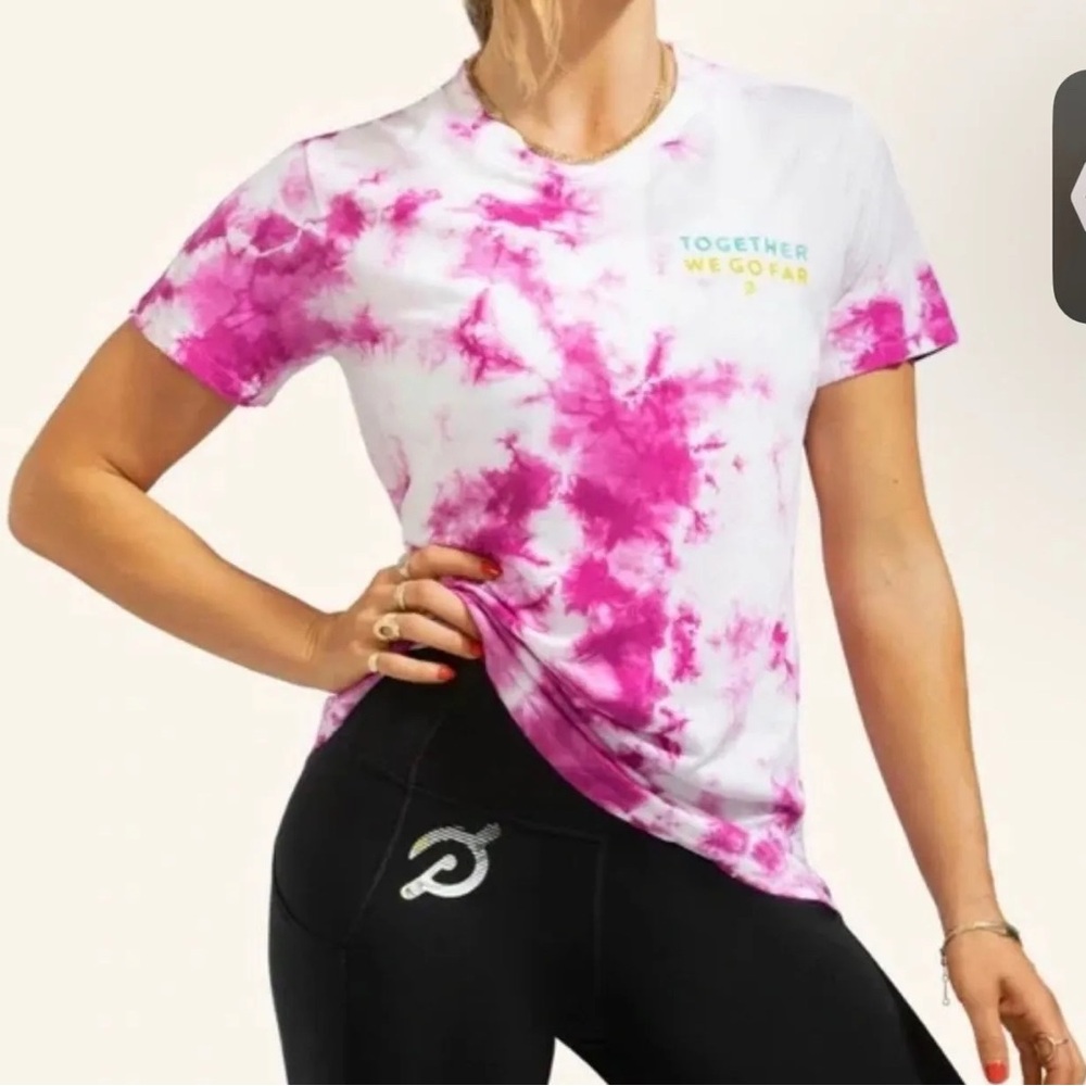 2X Peloton Women’s Fuchsia Tie-Dye Short Sleeve